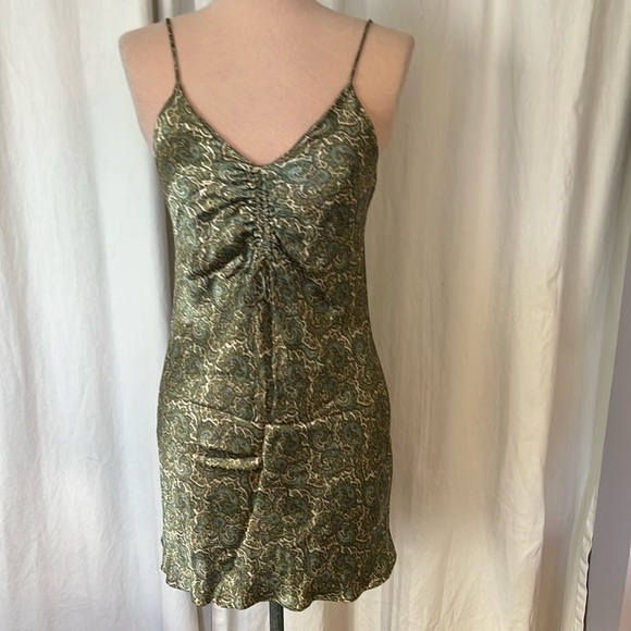 Zara Mini Dress Spaghetti Straps Green Paisley Silk Like XS - Picture 1 of 9